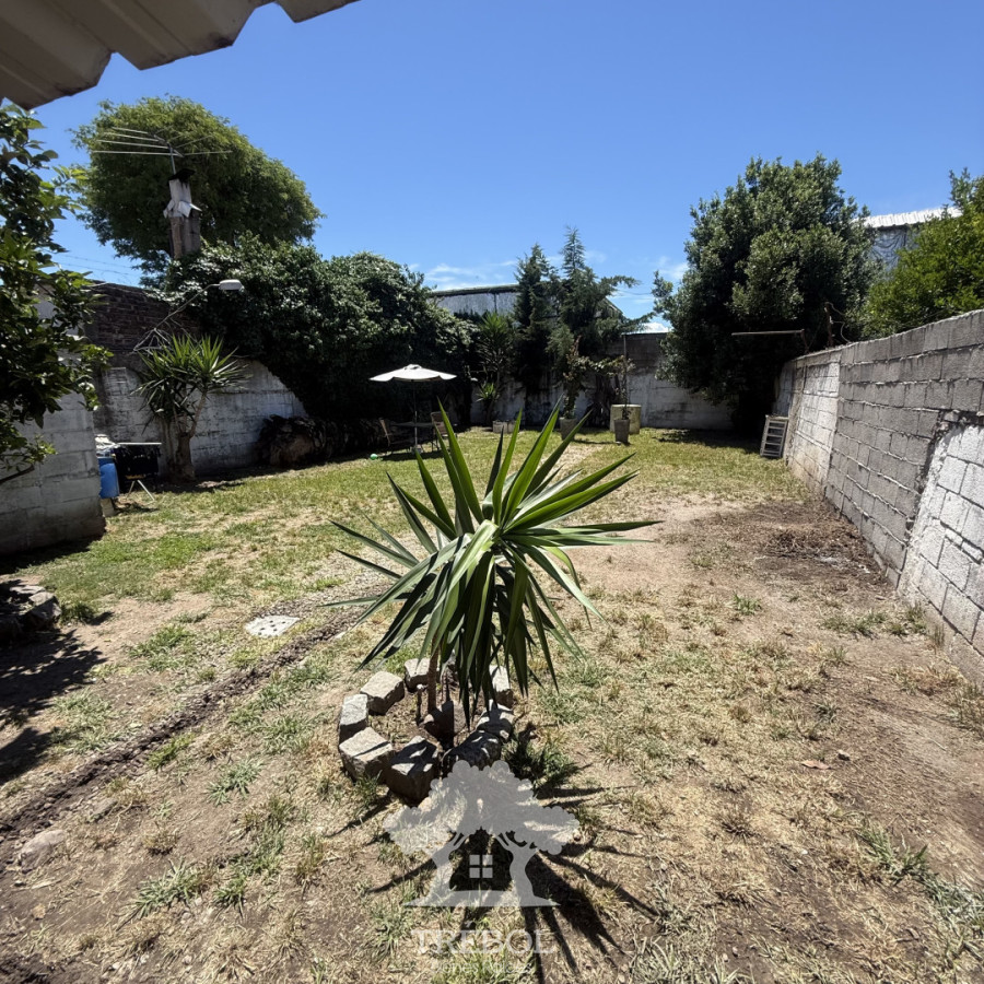 Casa ID.143 - Venta casa 2 dormitorios Villa Española Montevideo B