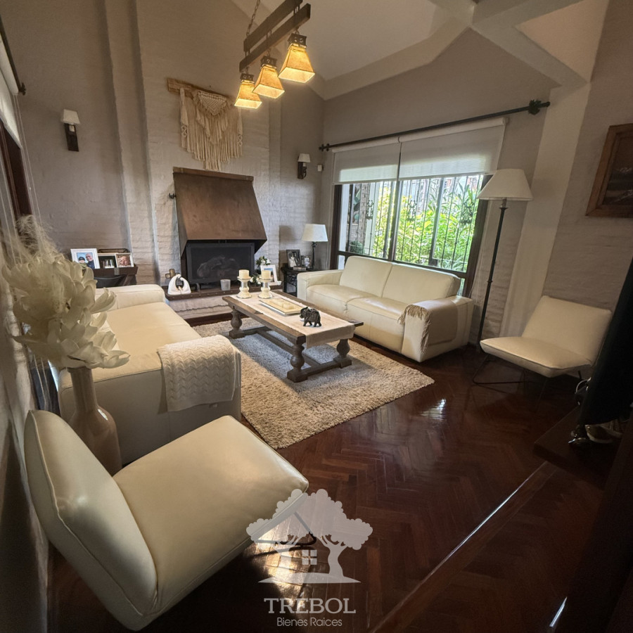 Casa ID.495 - Venta Casa 4 dormitorios 4 baños Parque Batlle Montevideo B