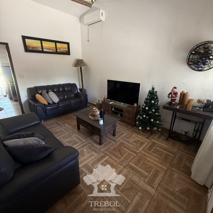 Casa ID.143 - Venta casa 2 dormitorios Villa Española Montevideo B