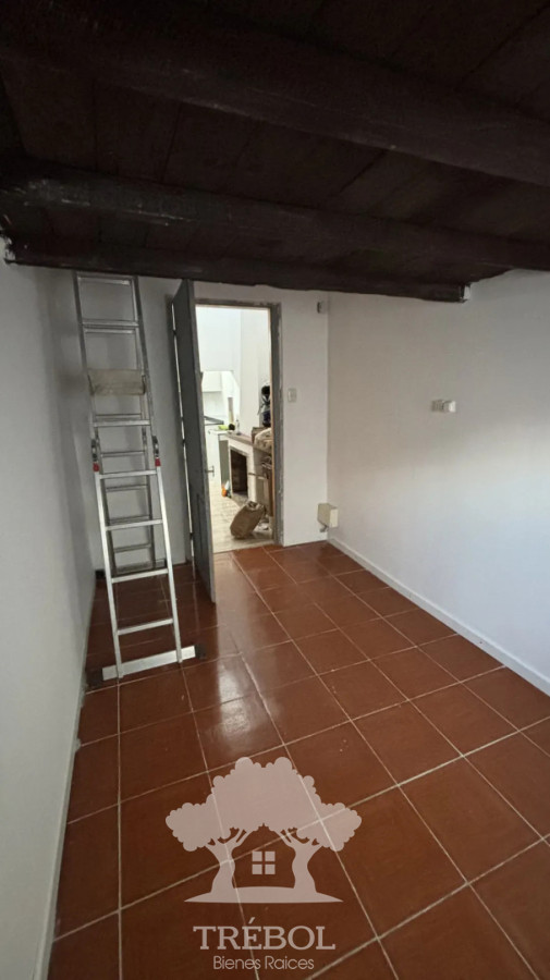 Casa ID.299 - Alquiler Casas 2 Dormitorios La Blanqueada Montevideo D