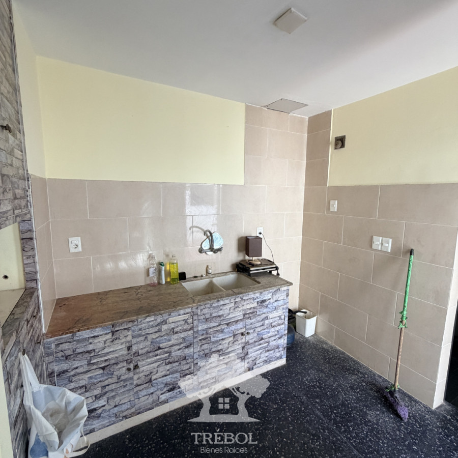 Casa ID.231 - Venta Casa 3 Dormitorios Goes Montevideo C