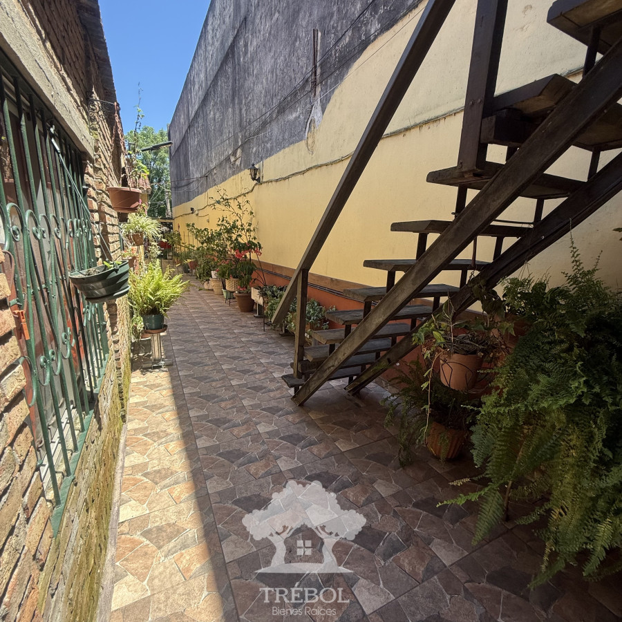 Casa ID.116 - Venta 2 Casas Villa Española Montevideo B