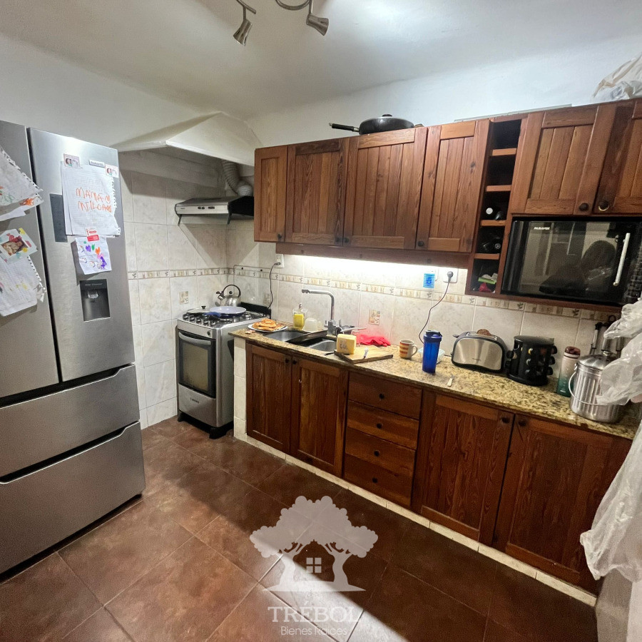 Casa ID.44 - Venta Casa 4 Dormitorios Parque Batlle Montevideo V 