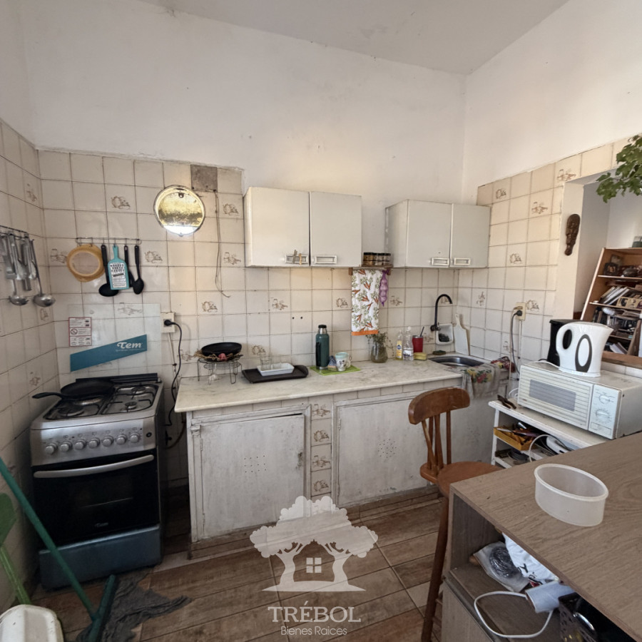Casa ID.26 - Venta  Casa con Garaje y dos Apartamentos al fondo rentados Carrasco Norte Montevideo V