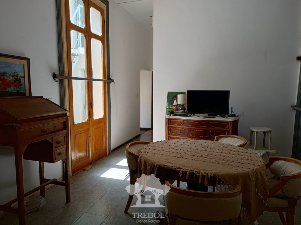 Casa ID.131 - Venta Casa 2 Dormitorios Ciudad Vieja Montevideo V 