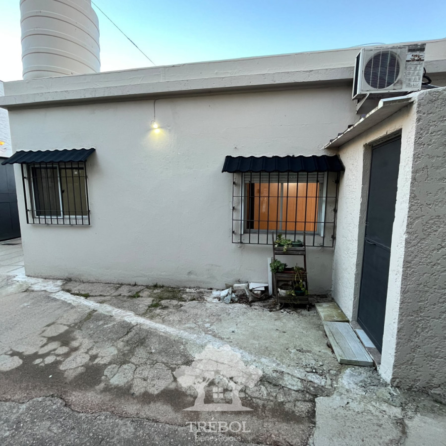 Casa ID.411 - casa 2 Dormitorios Malvin Norte Montevideo D