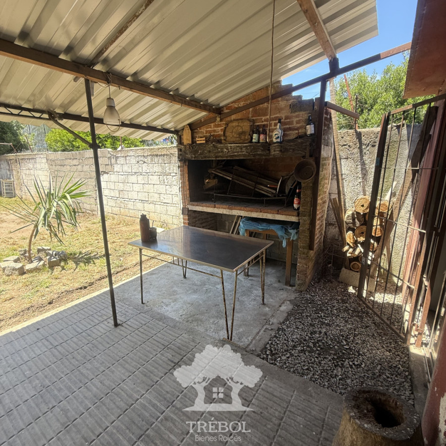 Casa ID.143 - Venta casa 2 dormitorios Villa Española Montevideo B