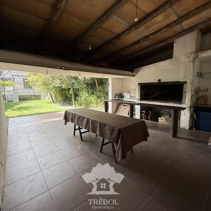 Casa ID.52 - Venta Casa 2 o 5 Dormitorios Buceo Montevideo B