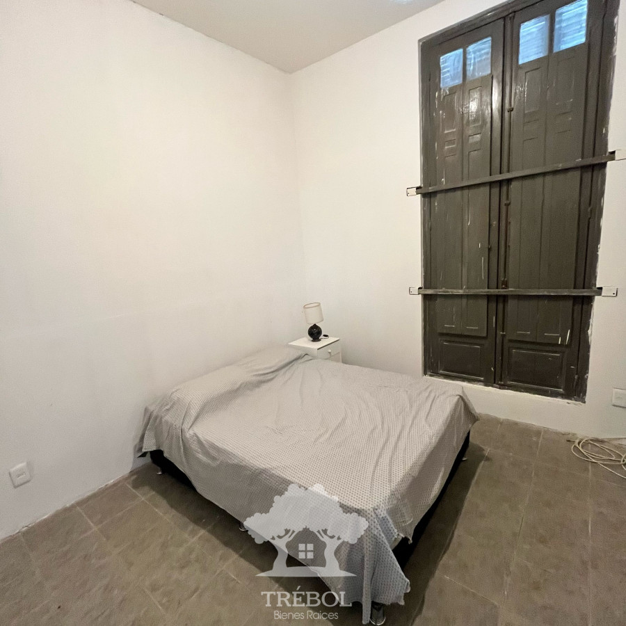 Casa ID.132 - Alquiler Casa 2 Dormitorios Ciudad Vieja Montevideo V 