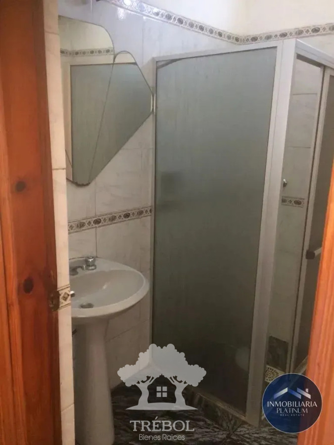 Casa ID.229 - Alquiler Casa 4 Dormitorios Dormitorios La Blanqueada Montevideo D