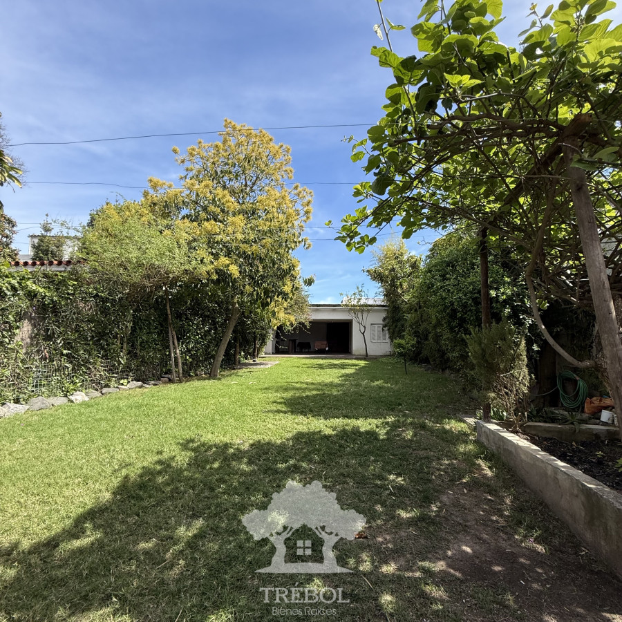 Casa ID.52 - Venta Casa 2 o 5 Dormitorios Buceo Montevideo B