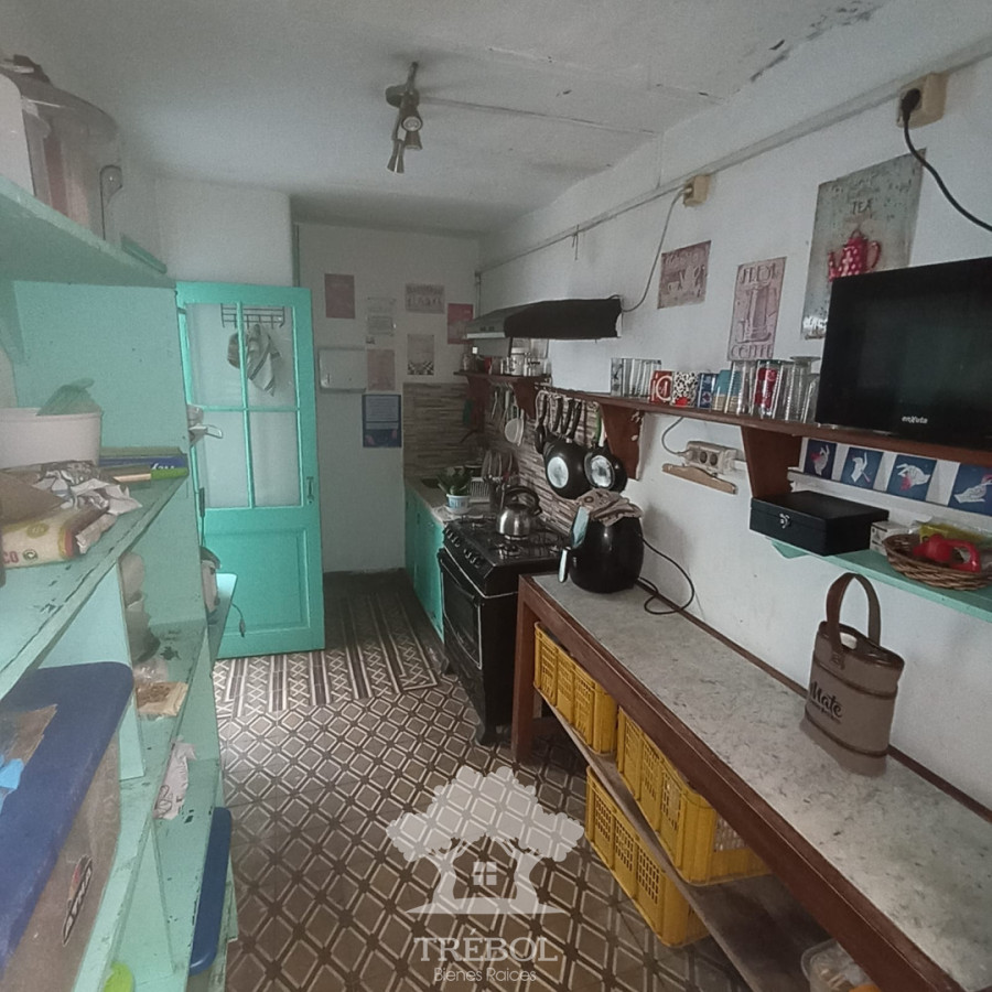 Casa ID.162 - Alquiler Casa 5 Dormitorios Tres Cruces Montevideo D