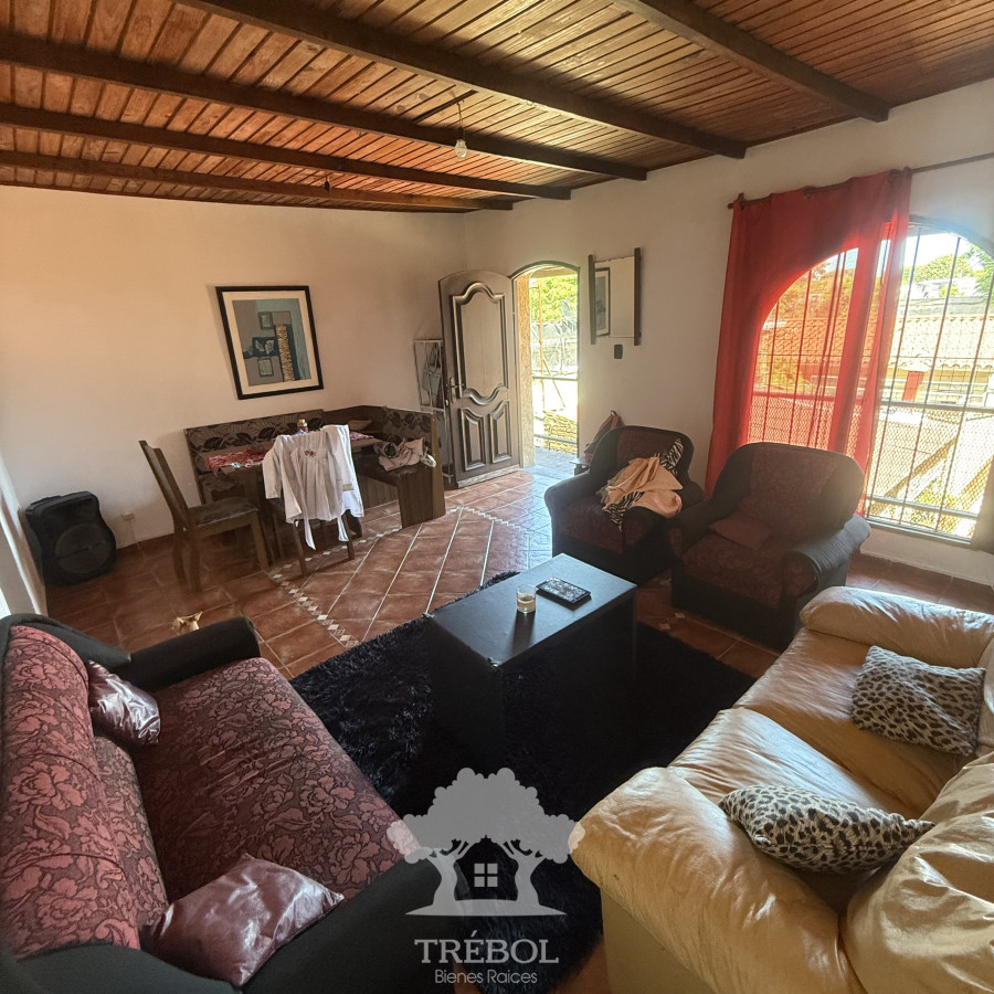 Casa ID.116 - Venta 2 Casas Villa Española Montevideo B