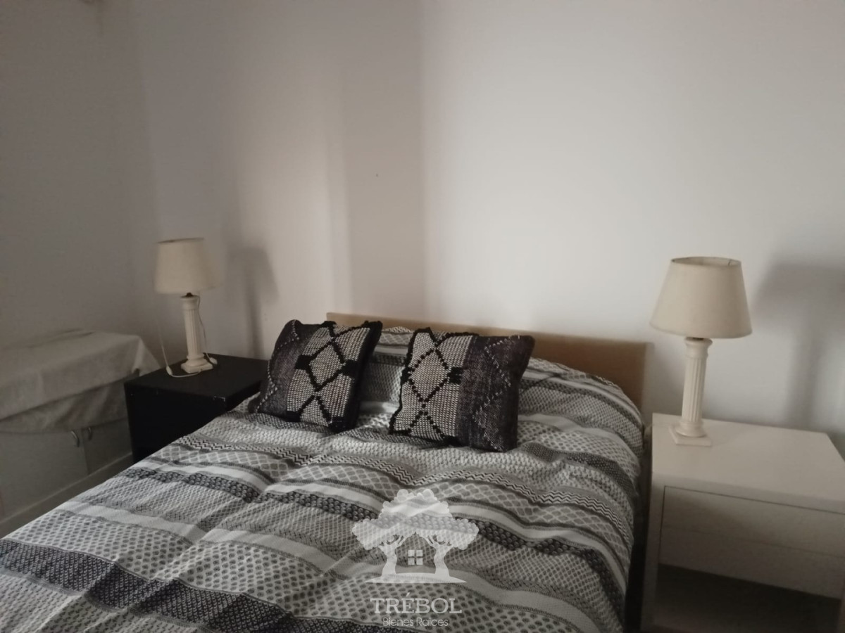 Casa ID.131 - Venta Casa 2 Dormitorios Ciudad Vieja Montevideo V 