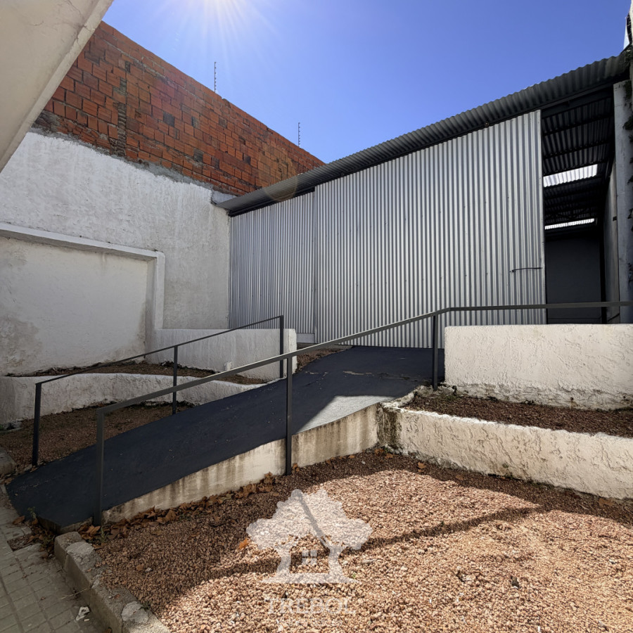 Casa ID.231 - Venta Casa 3 Dormitorios Goes Montevideo C