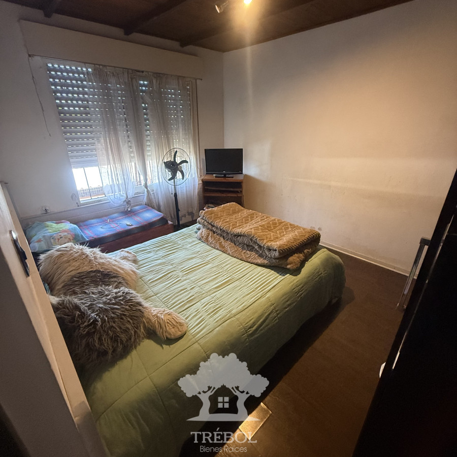 Casa ID.116 - Venta 2 Casas Villa Española Montevideo B