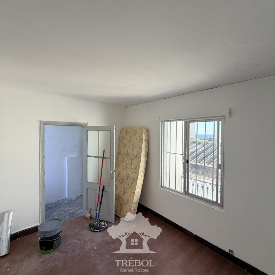 Casa ID.243 - Alquiler Casa 5 Dormitorios Ciudad Vieja  Montevideo G