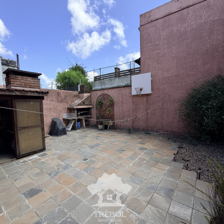 Casa ID.184 - Venta Casa 4 Dormitorios Prado Montevideo B