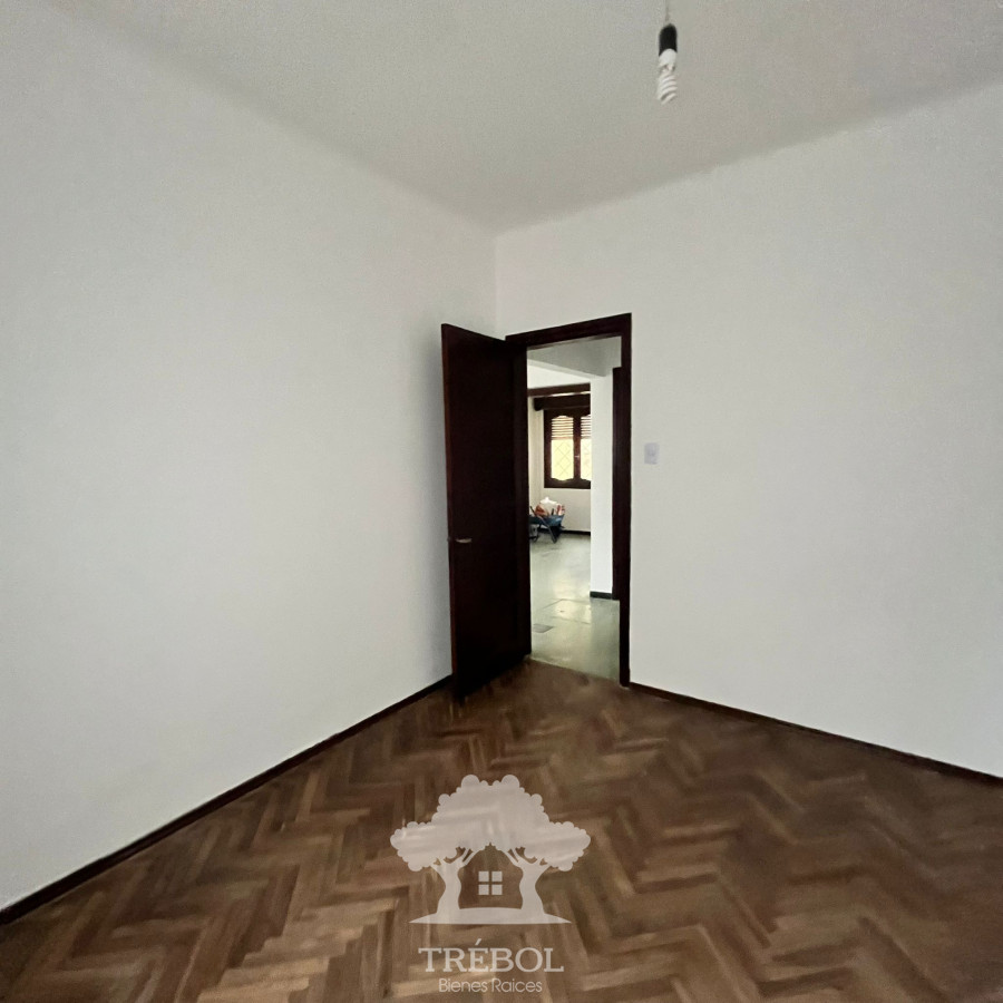 Casa ID.28 - Venta Casa 2 Dormitorios La Blanqueada Montevideo V 
