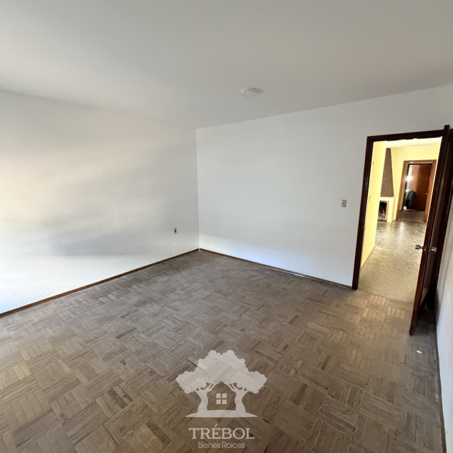 Casa ID.231 - Venta Casa 3 Dormitorios Goes Montevideo C