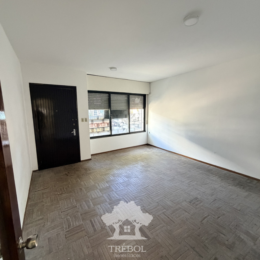 Casa ID.231 - Venta Casa 3 Dormitorios Goes Montevideo C