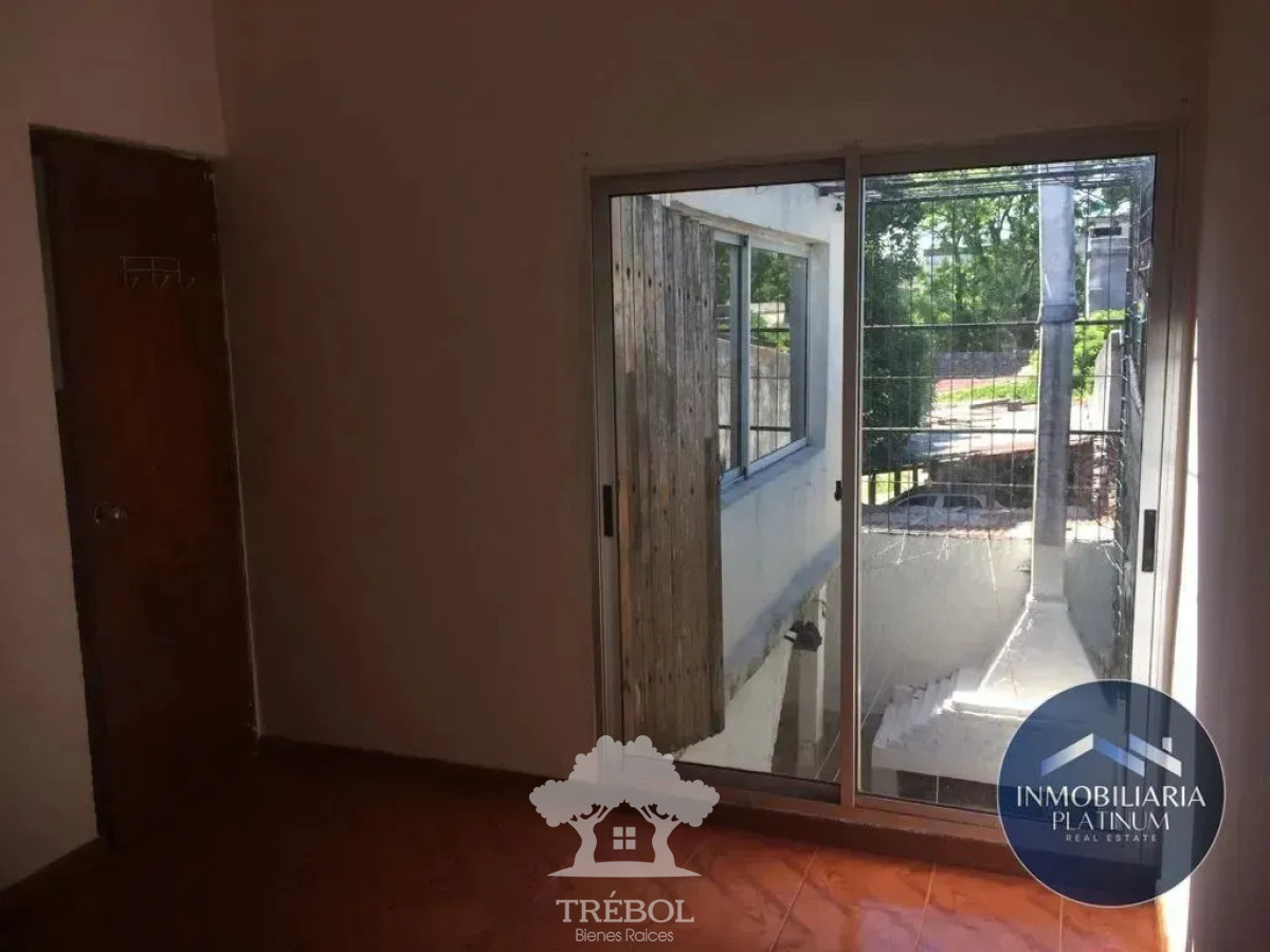 Casa ID.229 - Alquiler Casa 4 Dormitorios Dormitorios La Blanqueada Montevideo D