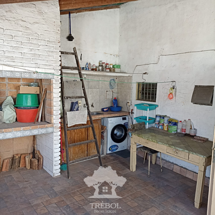 Casa ID.24 - Venta Casa 3 Dormitorios La Blanqueada D