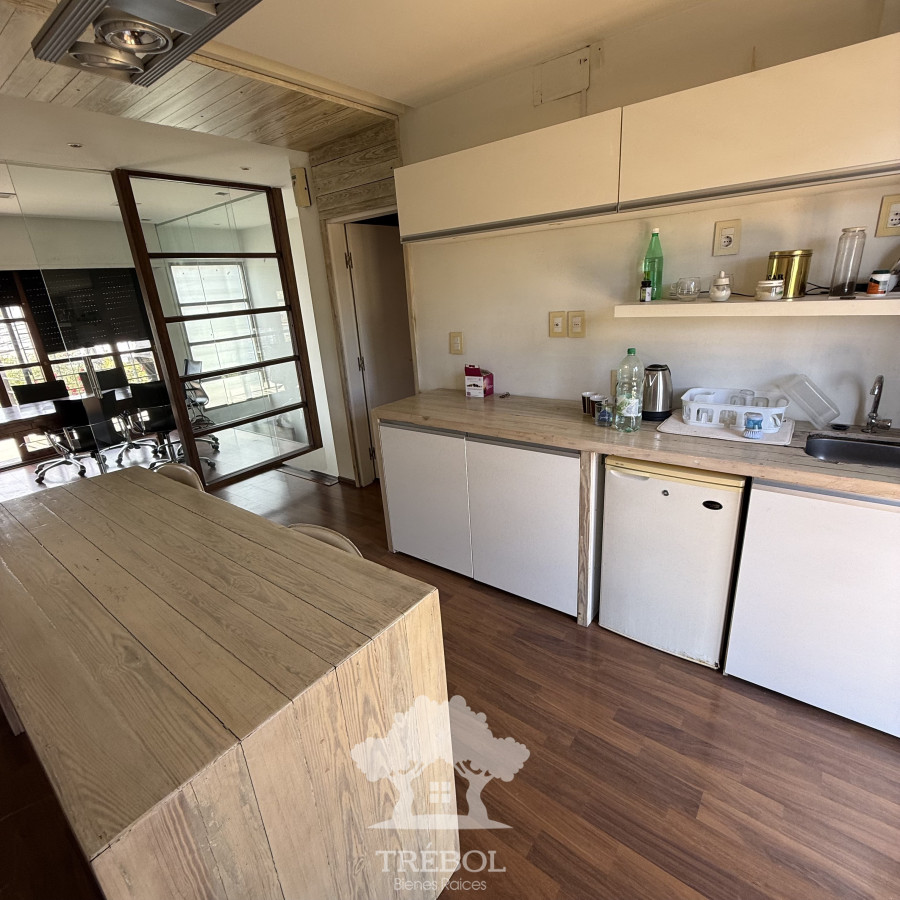 Casa ID.52 - Venta Casa 2 o 5 Dormitorios Buceo Montevideo B