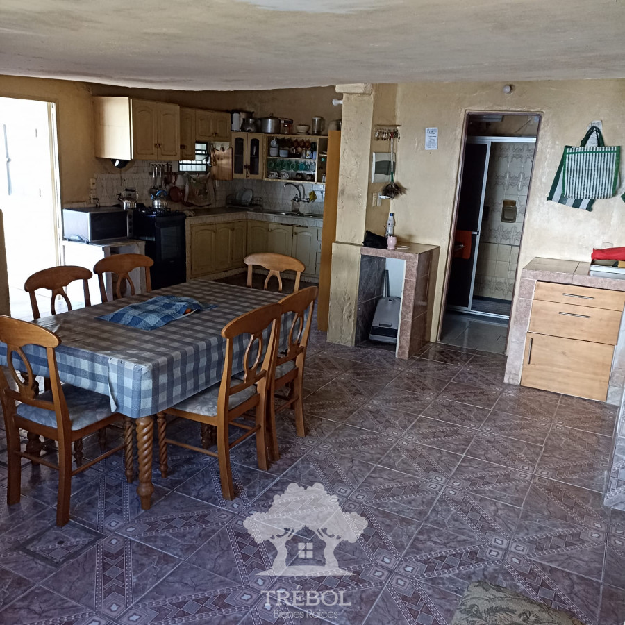 Casa ID.24 - Venta Casa 3 Dormitorios La Blanqueada D