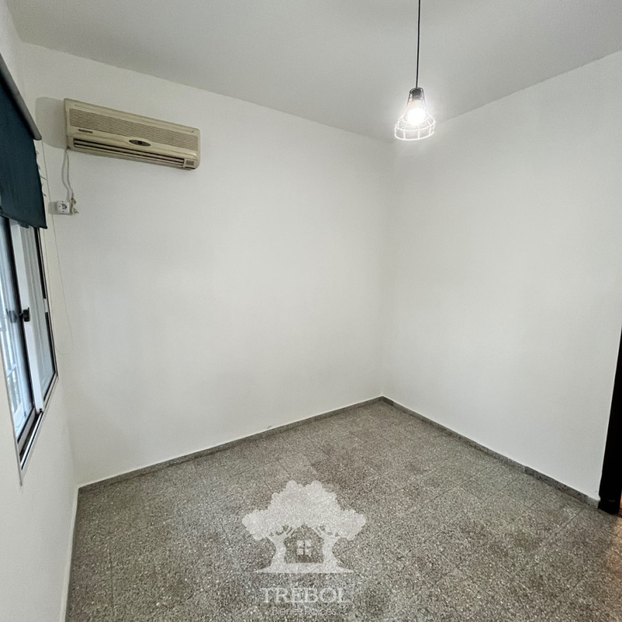 Casa ID.411 - casa 2 Dormitorios Malvin Norte Montevideo D