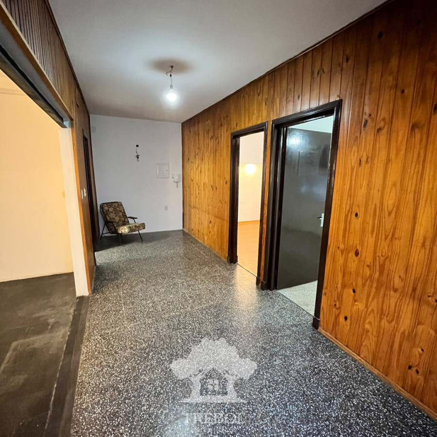 Casa ID.411 - casa 2 Dormitorios Malvin Norte Montevideo D
