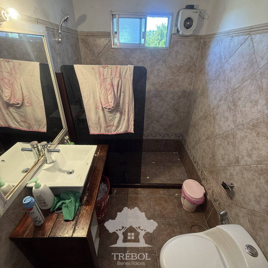 Casa ID.116 - Venta 2 Casas Villa Española Montevideo B