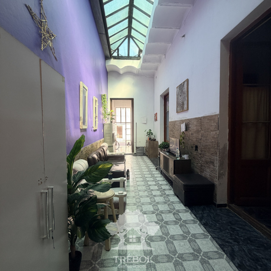 Casa ID.375 - Venta Casa Residencial estudiantil 5 Dormitorios Aguada Montevideo G