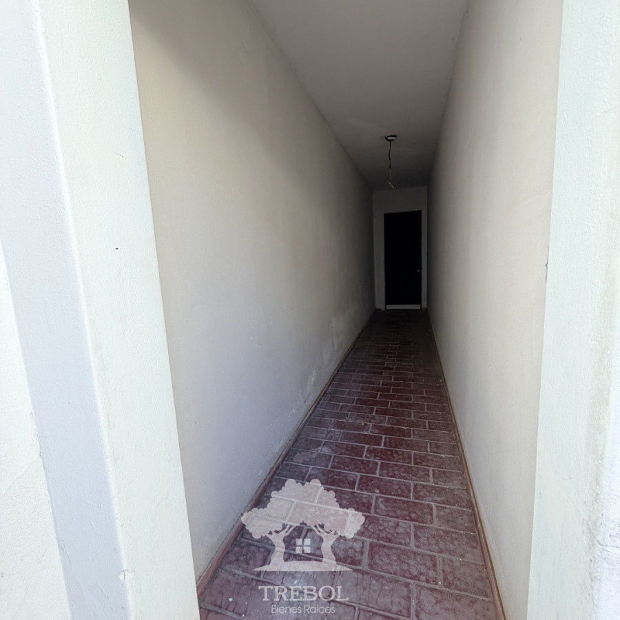 Casa ID.231 - Venta Casa 3 Dormitorios Goes Montevideo C