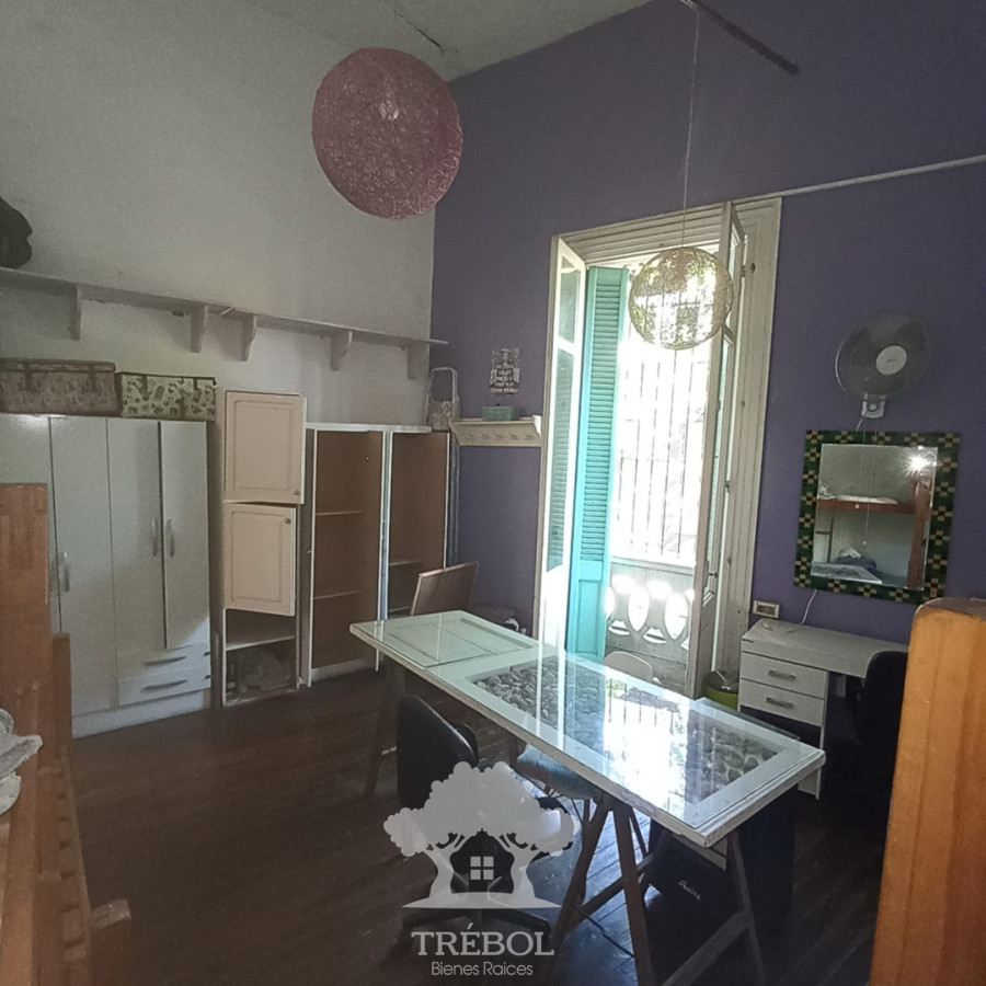 Casa ID.162 - Alquiler Casa 5 Dormitorios Tres Cruces Montevideo D