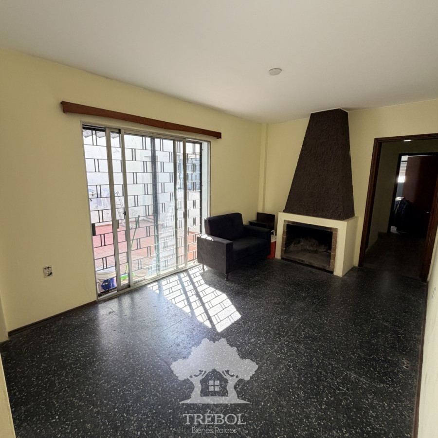 Casa ID.231 - Venta Casa 3 Dormitorios Goes Montevideo C