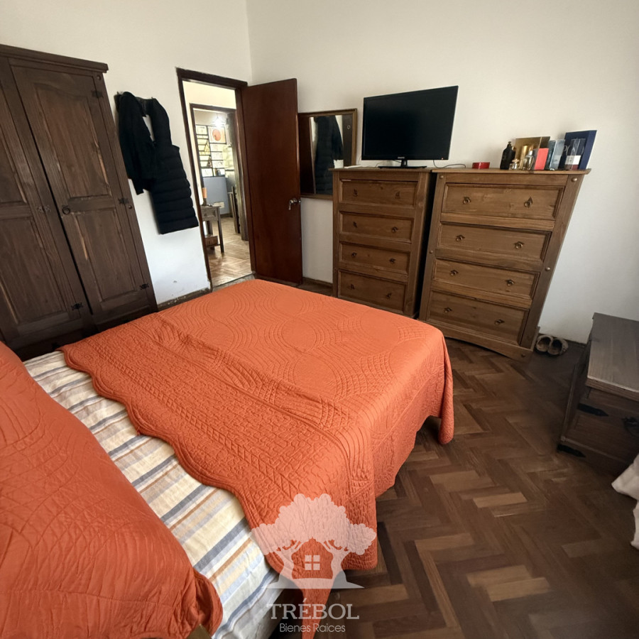 Casa ID.143 - Venta casa 2 dormitorios Villa Española Montevideo B