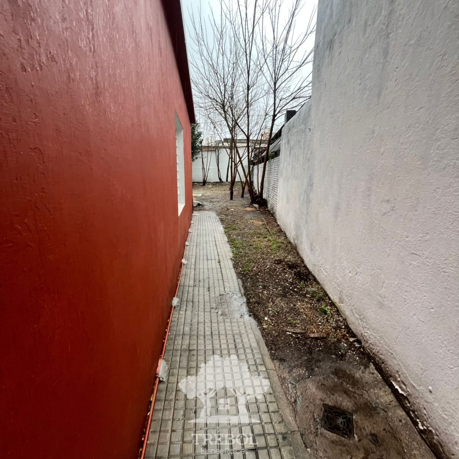 Casa ID.28 - Venta Casa 2 Dormitorios La Blanqueada Montevideo V 