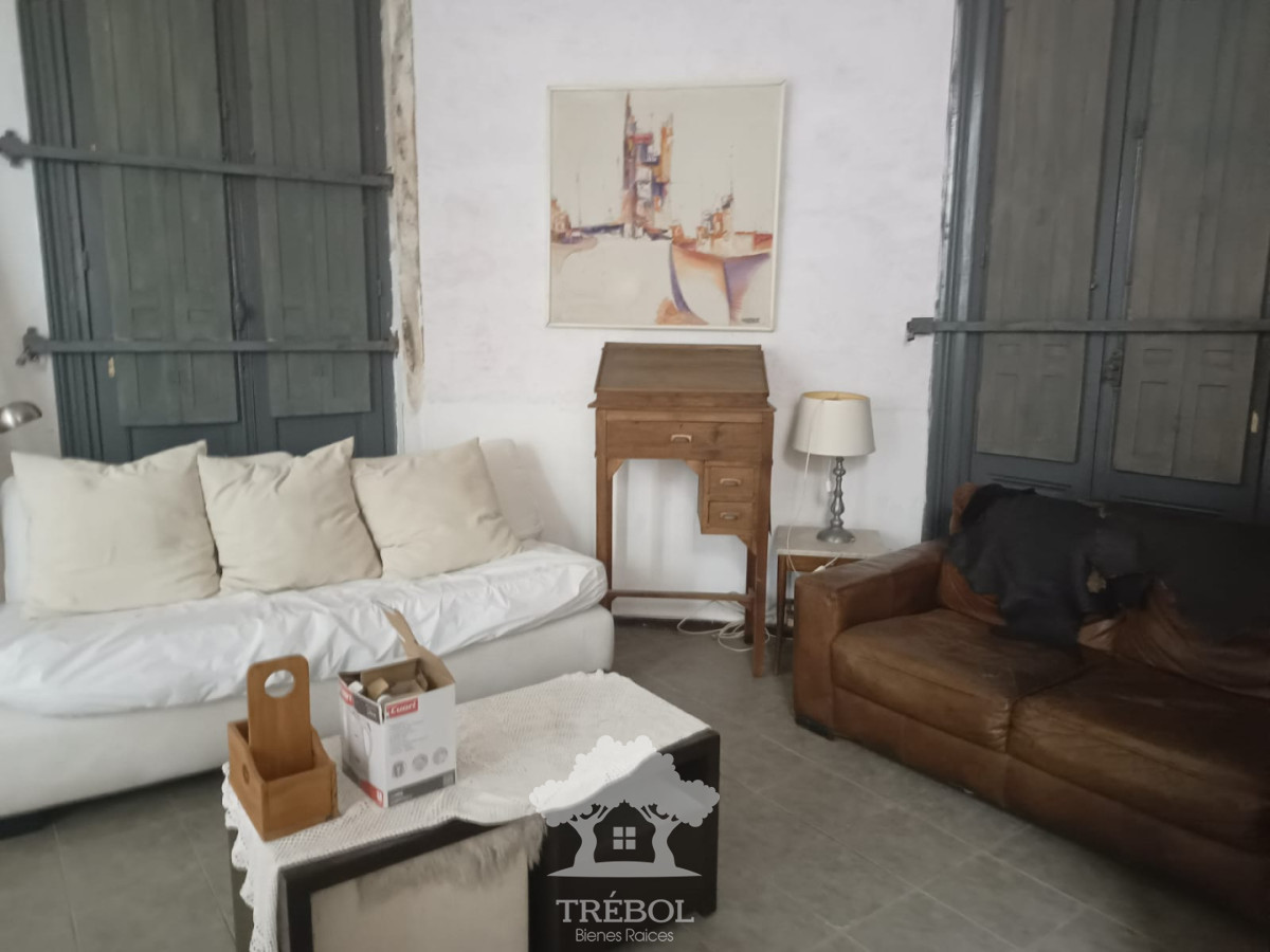 Casa ID.131 - Venta Casa 2 Dormitorios Ciudad Vieja Montevideo V 