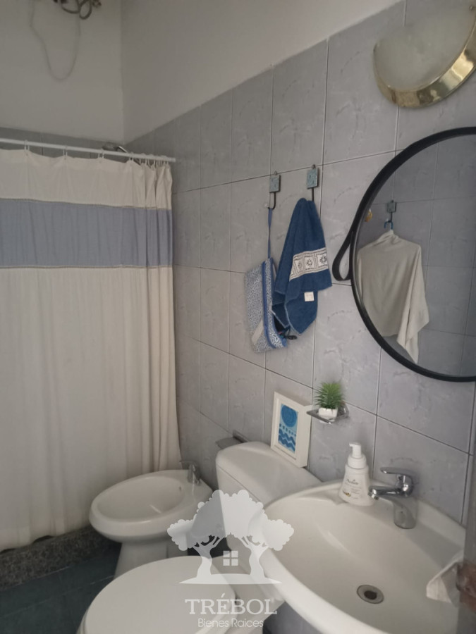 Casa ID.239 - Alquiler Casa 2 Dormitorios Ciudad Vieja Montevideo V 