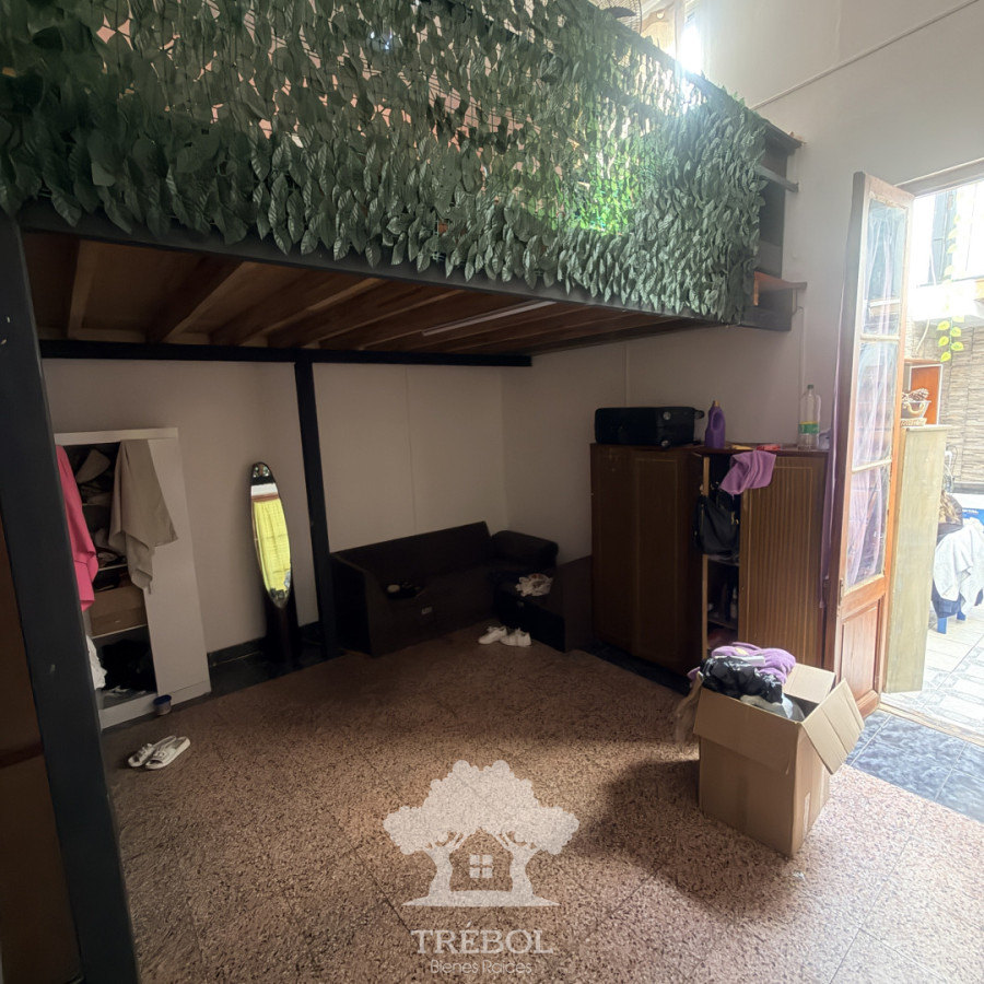 Casa ID.375 - Venta Casa Residencial estudiantil 5 Dormitorios Aguada Montevideo G
