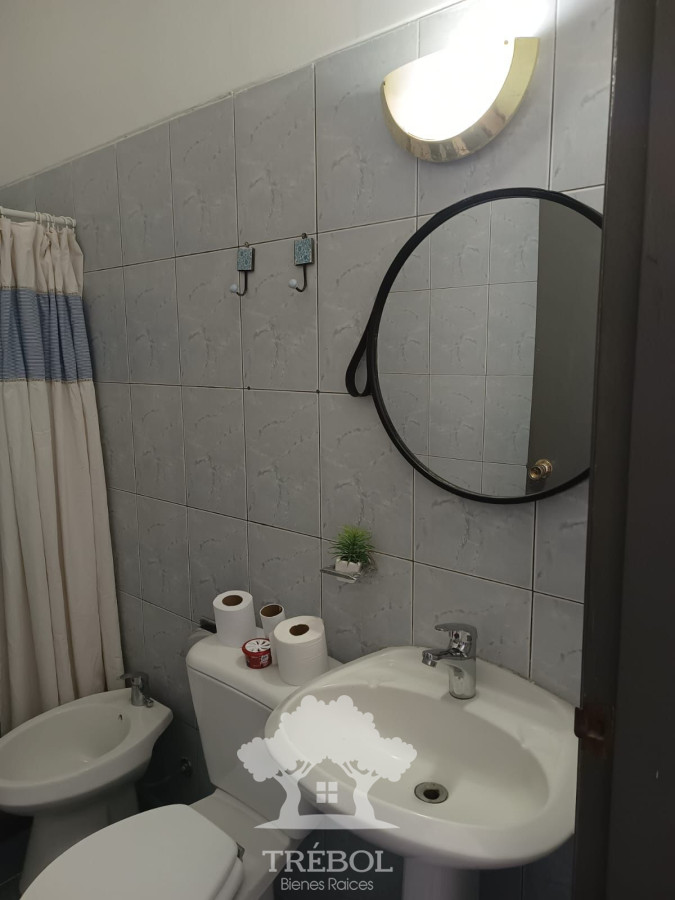 Casa ID.131 - Venta Casa 2 Dormitorios Ciudad Vieja Montevideo V 