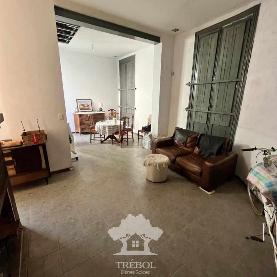 Casa ID.239 - Alquiler Casa 2 Dormitorios Ciudad Vieja Montevideo V 