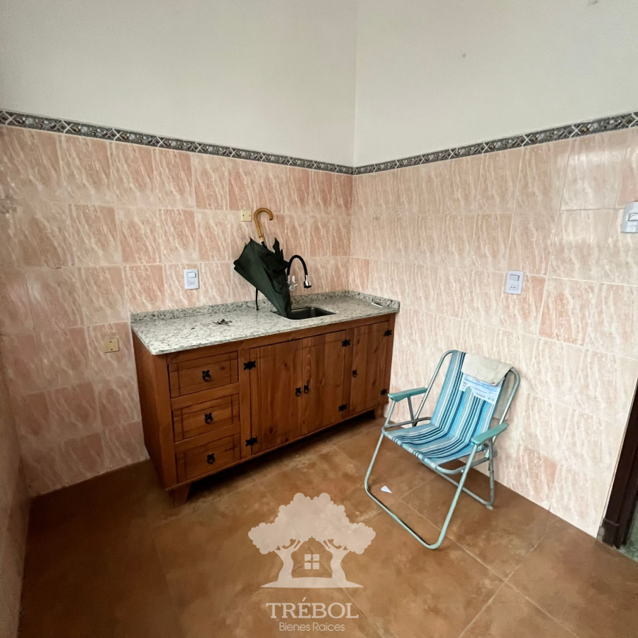 Casa ID.28 - Venta Casa 2 Dormitorios La Blanqueada Montevideo V 
