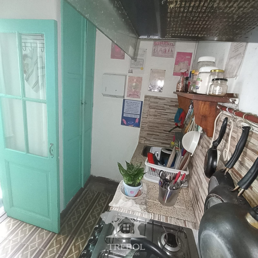 Casa ID.162 - Alquiler Casa 5 Dormitorios Tres Cruces Montevideo D