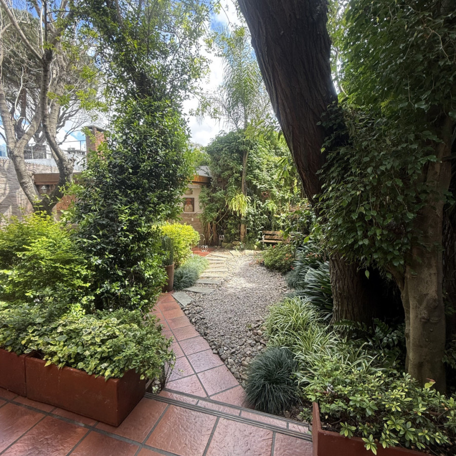 Venta Casa 4 dormitorios 4 baños Parque Batlle Montevideo B