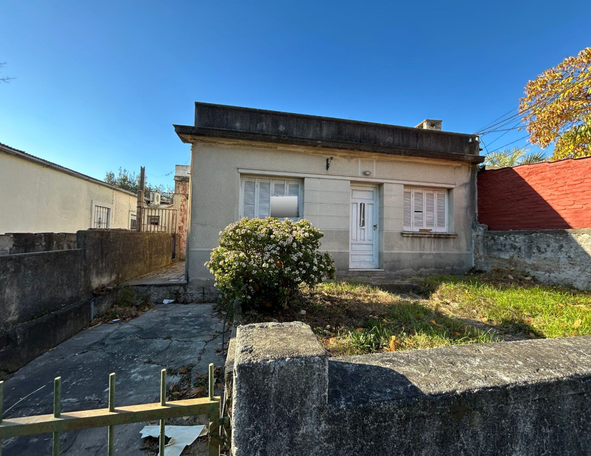 Venta 4 Casas A Reciclar Cerrito Montevideo R