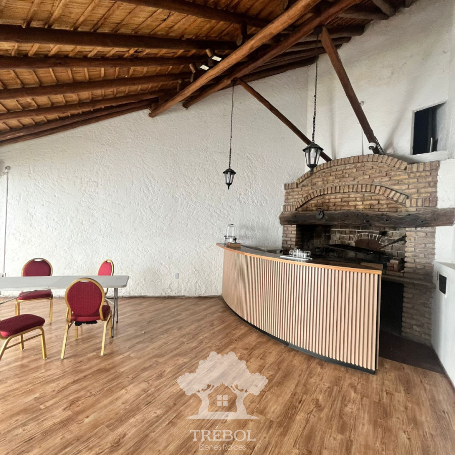 Local Comercial ID.136 - Venta Local Comercial 12 Consultorios Rentado Cordón Montevideo V  