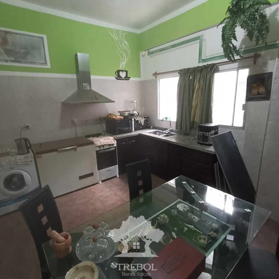 Local Comercial ID.66 - Alquiler o Venta Local Comercial Barrio Sur Montevideo D 