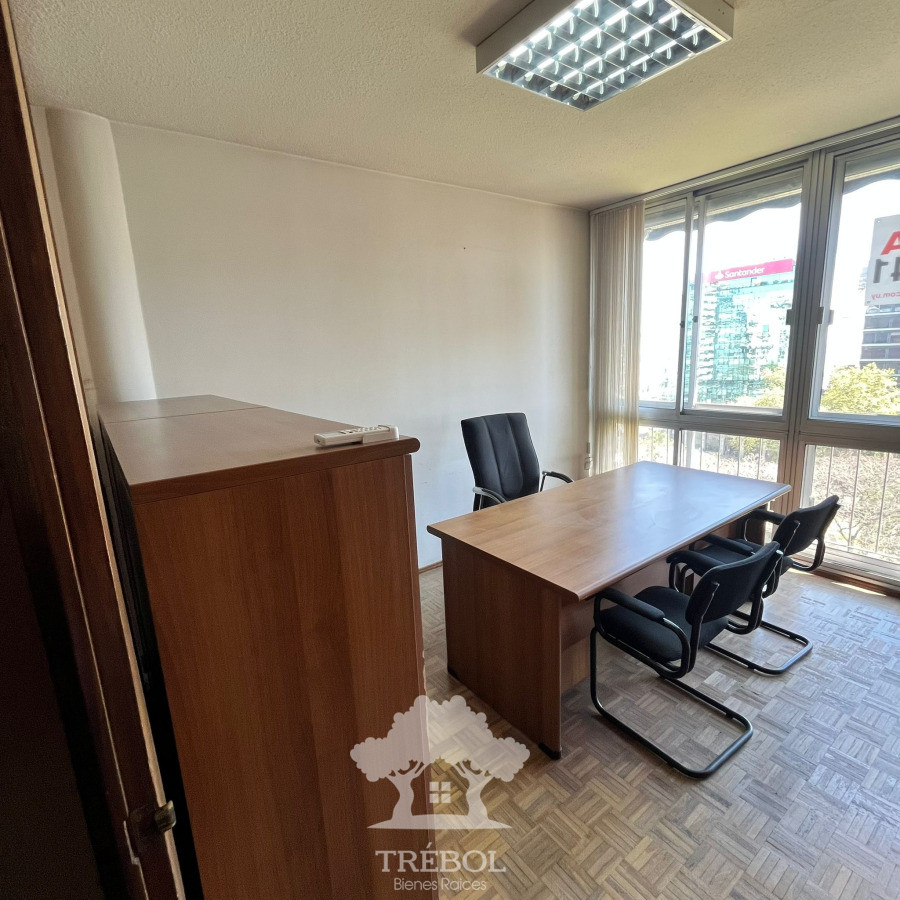 Oficina ID.18 - Venta Oficina Centro Montevideo V 